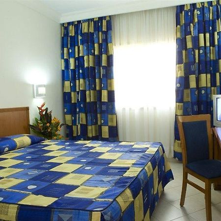 Azalai Hotel Independance Ouagadougou Esterno foto