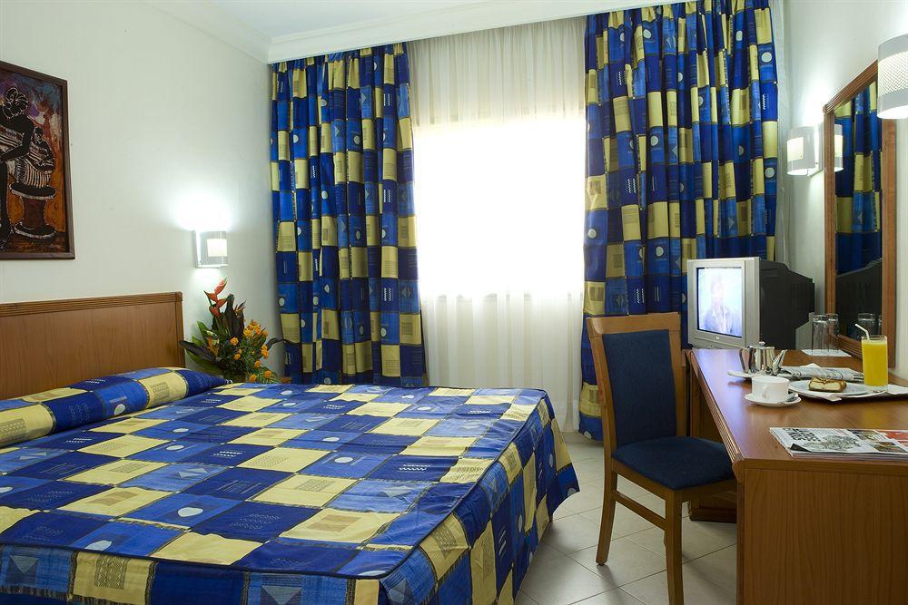 Azalai Hotel Independance Ouagadougou Esterno foto